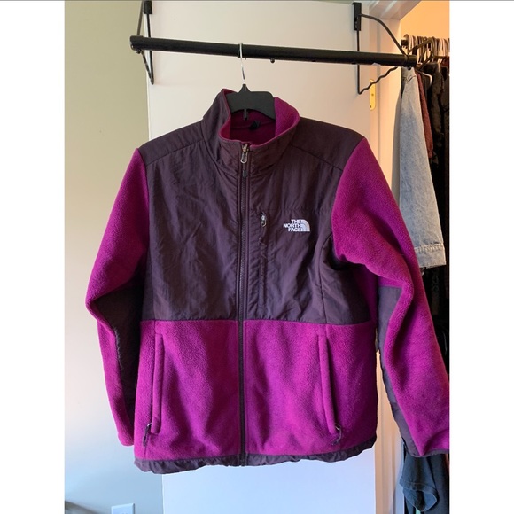 The North Face Jackets & Blazers - Size XL North Face Denali jacket like new